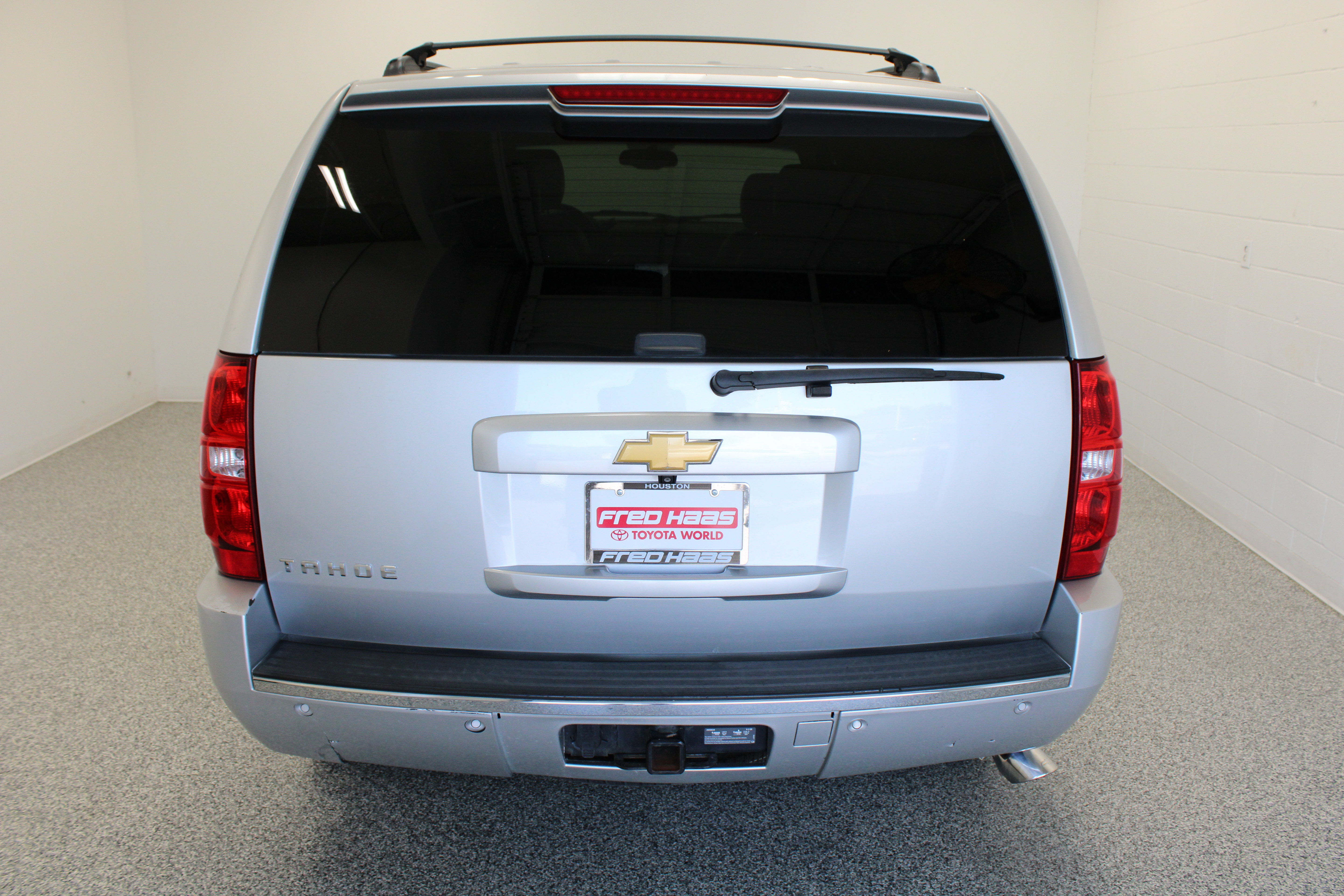 Used 2013 Chevrolet Tahoe LTZ RWD image 8