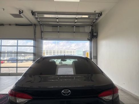 Used 2026 Toyota Corolla LE FWD image 18
