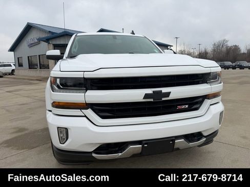 Used 2018 Chevrolet Silverado 1500 LT w/ All Star Edition image 31