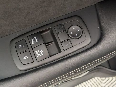 Used 2022 Dodge Challenger SRT Hellcat Redeye RWD image 12