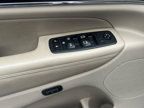 Used 2018 Jeep Grand Cherokee Limited w/ Luxury Group II RWD image 16
