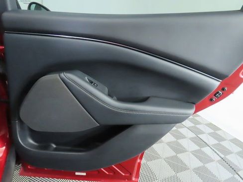 Used 2021 Ford Mustang Mach-E Select w/ Comfort/Appearance Package image 28