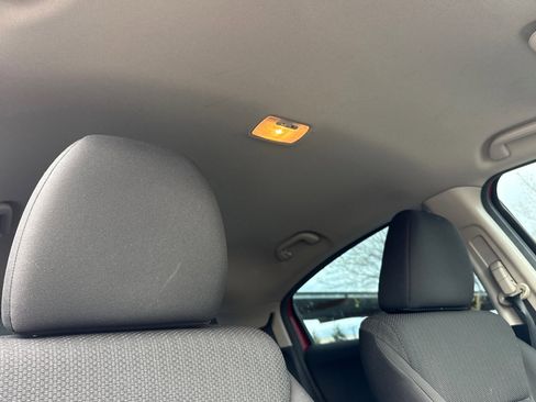 Used 2018 Honda HR-V LX image 20