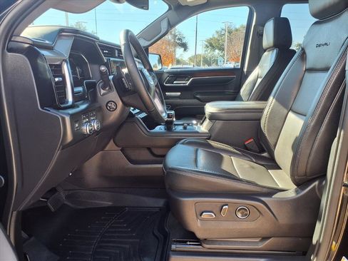 Used 2024 GMC Sierra 1500 Denali image 11