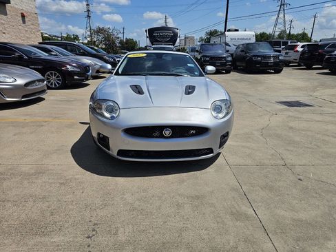 Used 2007 Jaguar XKR R image 4