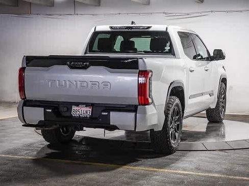 Used 2022 Toyota Tundra Platinum w/ Advanced Package image 4