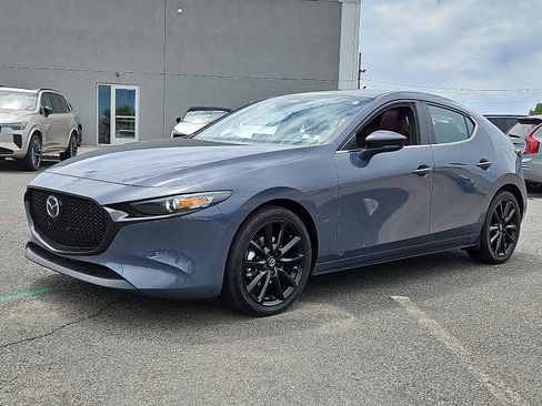 Used 2025 MAZDA MAZDA3 Carbon AWD/4WD image 3