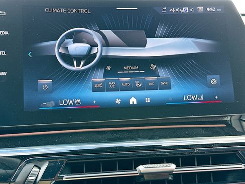 New 2026 BMW X1 xDrive28i w/ Convenience Package image 13