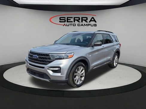 Used 2020 Ford Explorer XLT w/ Equipment Group 202A AWD/4WD image 1