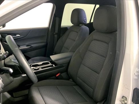 Used 2026 Chevrolet Equinox LT FWD image 22