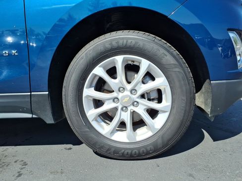 Used 2021 Chevrolet Equinox LT AWD/4WD image 9