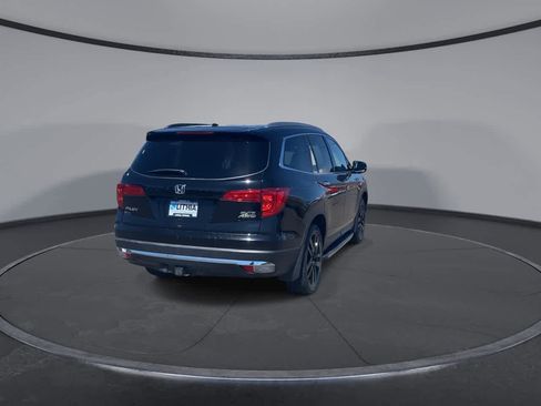 Used 2016 Honda Pilot Elite image 9