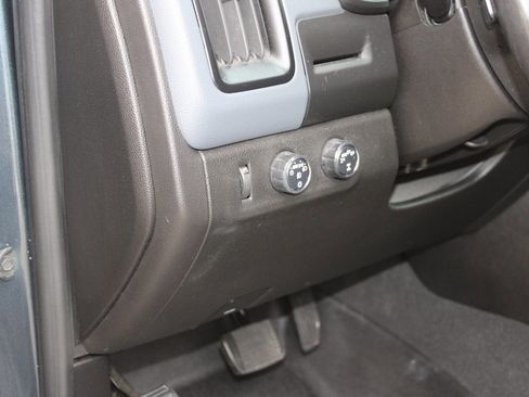 Used 2019 Chevrolet Colorado Z71 image 22