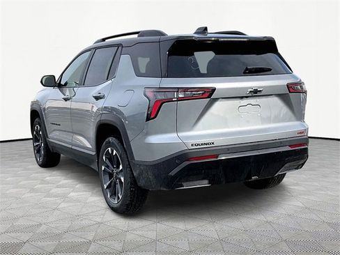 New 2026 Chevrolet Equinox RS image 4