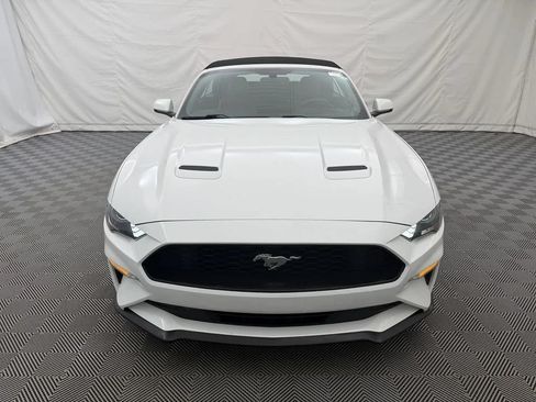 Used 2018 Ford Mustang Premium w/ Equipment Group 201A RWD image 10