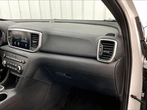 Used 2022 Kia Sportage Nightfall Edition AWD/4WD image 18