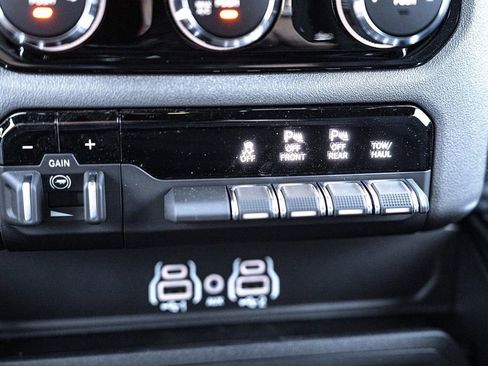 New 2025 RAM 1500 Big Horn image 24