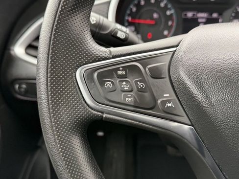 Used 2025 Chevrolet Malibu LT image 37