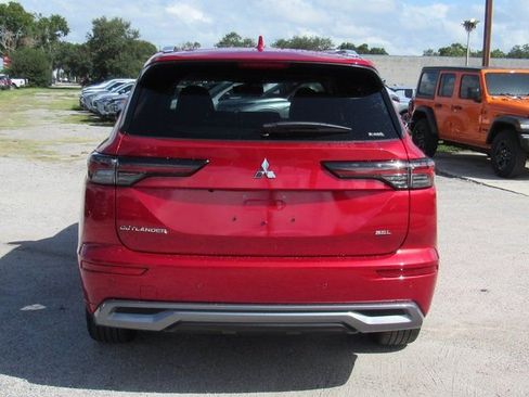 New 2025 Mitsubishi Outlander SEL AWD/4WD image 4