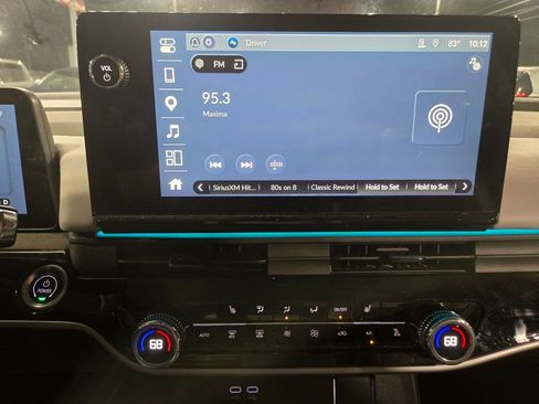 Used 2024 Honda Prologue Touring image 10