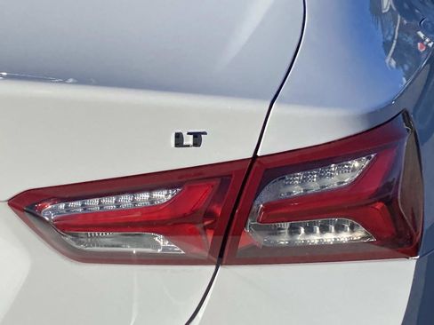 Used 2021 Chevrolet Malibu LT image 5