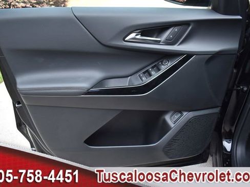 New 2026 Chevrolet Equinox LT w/ Convenience Package II image 12