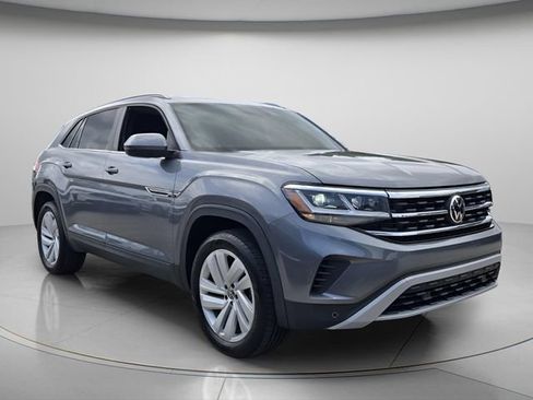 Used 2021 Volkswagen Atlas Cross Sport SE FWD image 8
