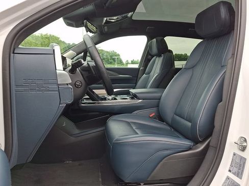 Certified 2025 Cadillac Escalade IQ Luxury 2 w/ LPO, Premium Carpet Package AWD/4WD image 13
