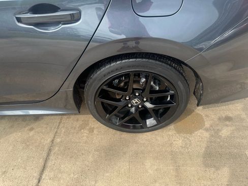 Used 2022 Honda Civic Sport image 29