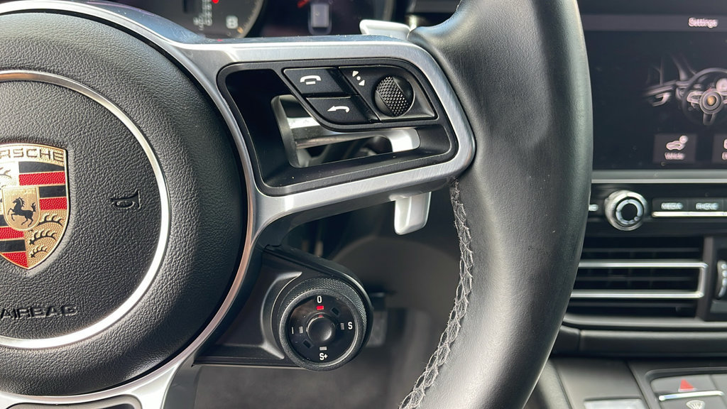 Used 2019 Porsche Macan AWD/4WD image 25