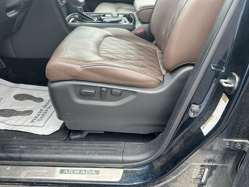 Used 2023 Nissan Armada Platinum w/ Captain's Chairs Package RWD image 10