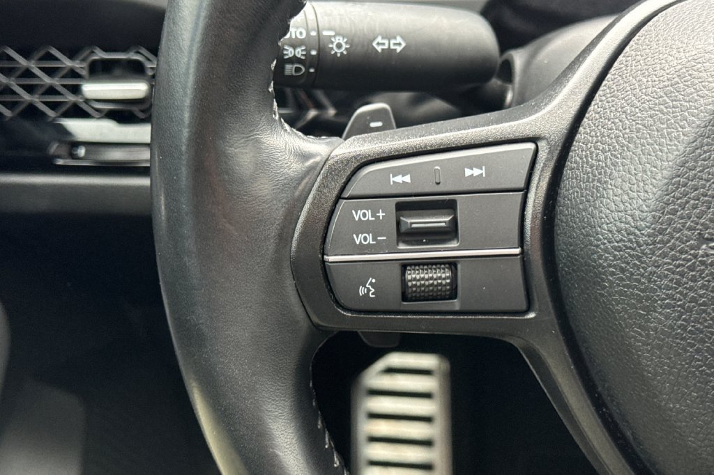 Certified 2024 Honda Accord Sport image 27