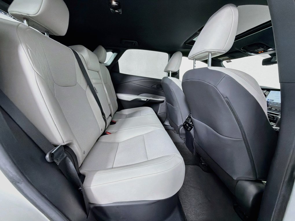 Used 2023 Lexus RX 350 Premium w/ Accessory Package (Z1) FWD image 28