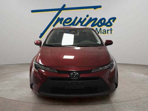 Used 2024 Toyota Corolla LE image 4