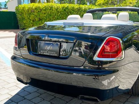 Used 2018 Rolls-Royce Dawn image 44