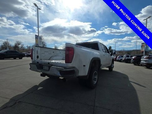 Used 2023 Chevrolet Silverado 3500 LT w/ Convenience Package image 5