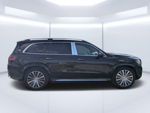 New 2026 Mercedes-Benz Maybach GLS 600 4MATIC image 5