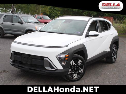 Used 2024 Hyundai Kona SEL AWD/4WD image 1