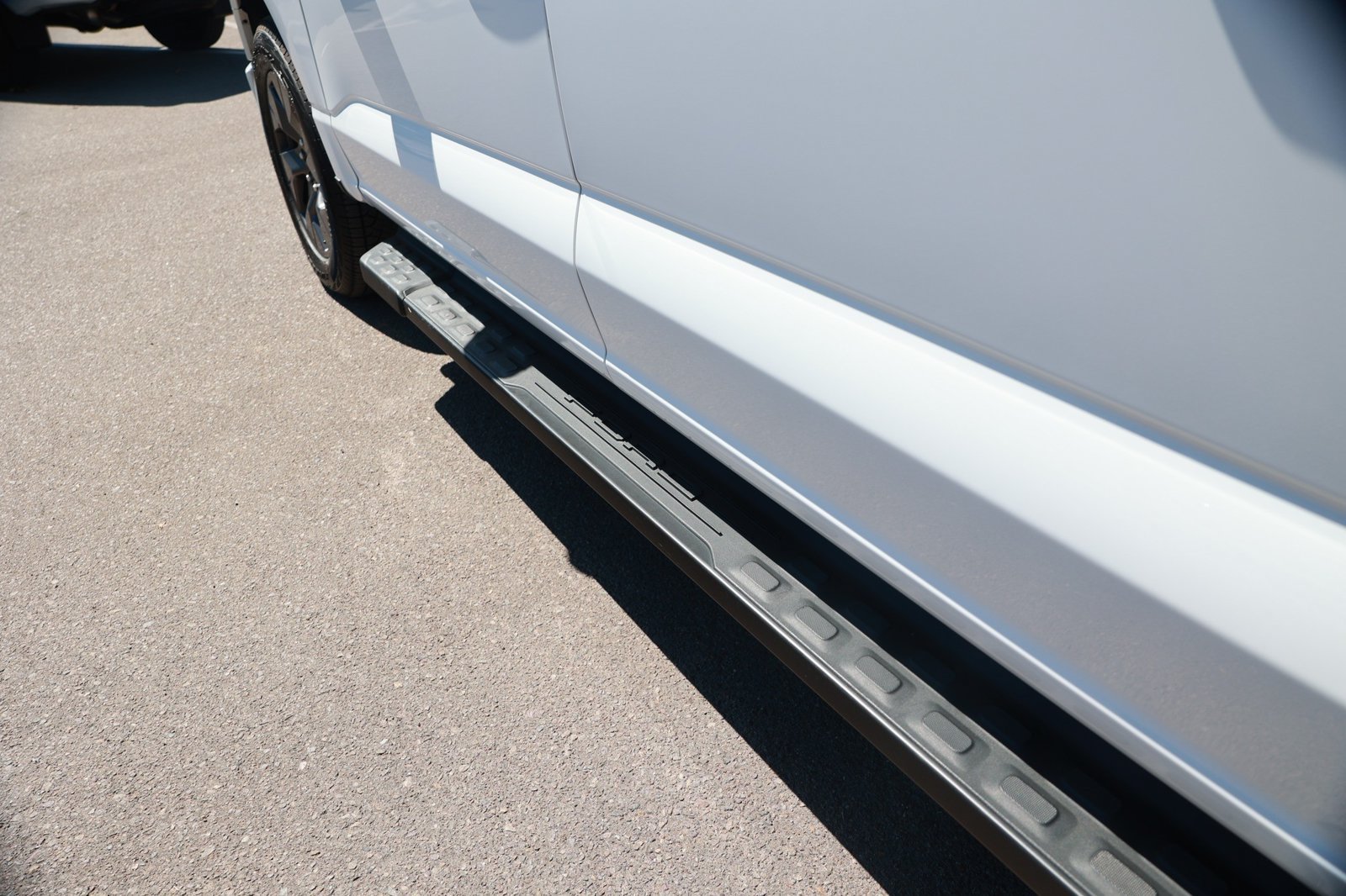 Used 2024 Ford F150 Lightning Flash AWD/4WD image 17