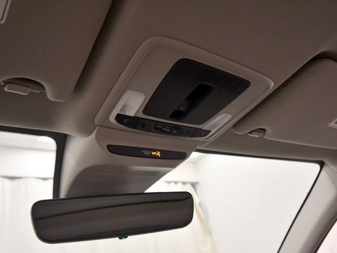Certified 2024 Honda HR-V EX-L image 26