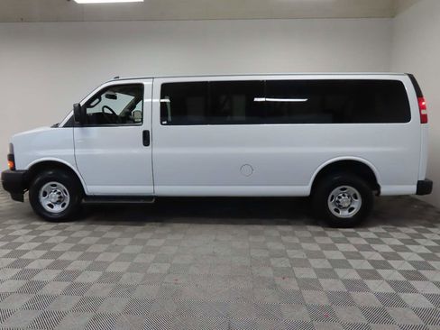 Used 2023 Chevrolet Express 3500 LS image 5