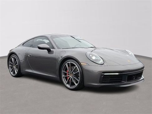 Used 2020 Porsche 911 Carrera 4S image 3