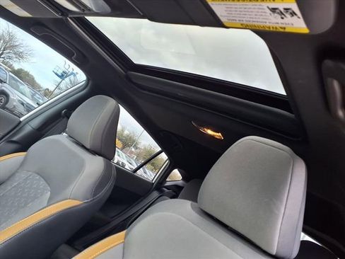 Certified 2025 Subaru Crosstrek 2.5i Sport AWD/4WD image 8