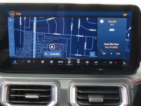 Used 2025 Ford Mustang Premium RWD image 11