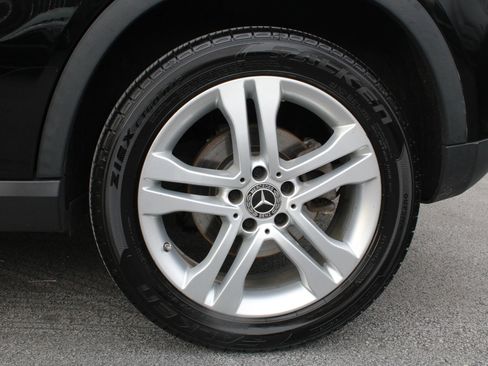 Used 2018 Mercedes-Benz GLA 250 4MATIC image 52