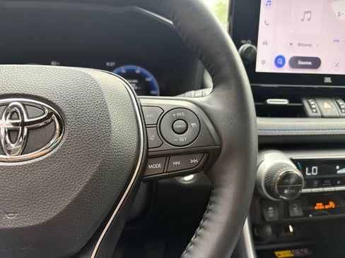 Used 2025 Toyota RAV4 XSE w/ Advanced Technology Package image 17