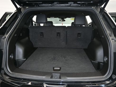 Used 2022 Chevrolet Blazer RS w/ Enhanced Convenience Package image 12