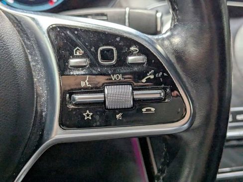 Used 2023 Mercedes-Benz GLC 300 4MATIC Coupe image 20