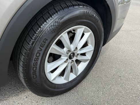 Used 2019 Kia Sorento L image 9