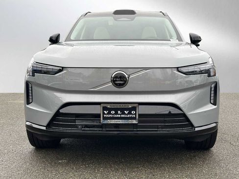 New 2025 Volvo EX90 Ultra image 8